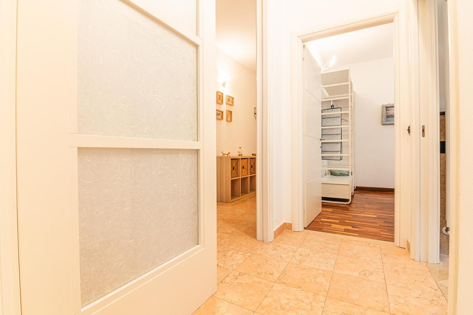 デルヴィオCasa Lellaアパートメント エクステリア 写真